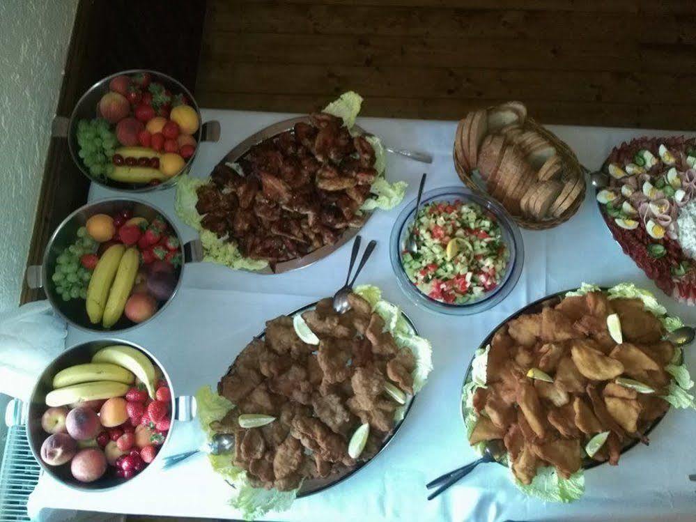 Hanacky Dvur 올로모우츠 외부 사진